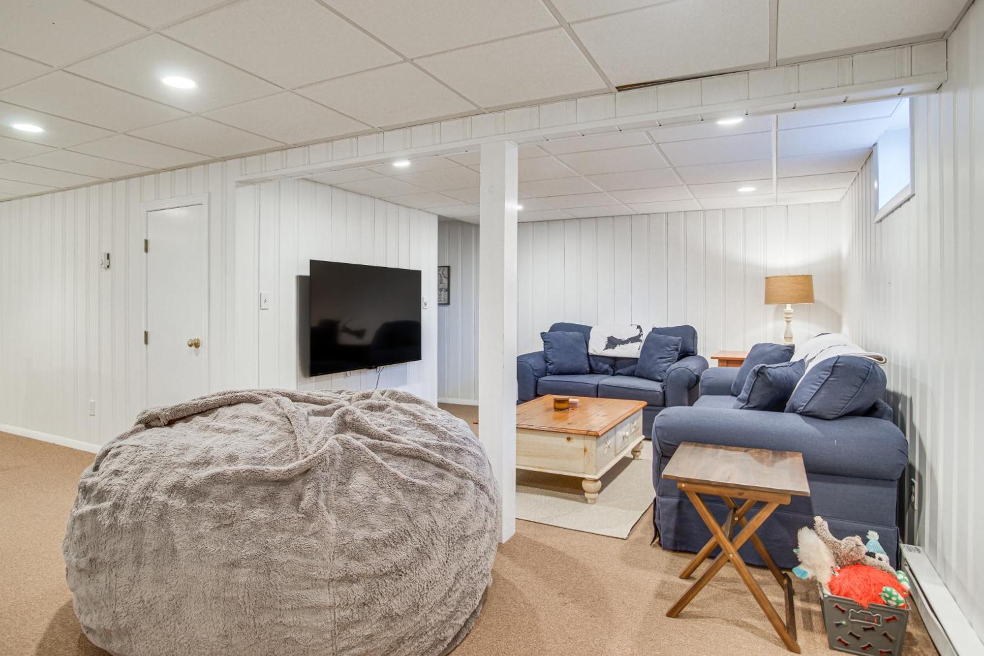 Holiday home Cape Cod Near Bike Trail, 1 Mile To Beach! *