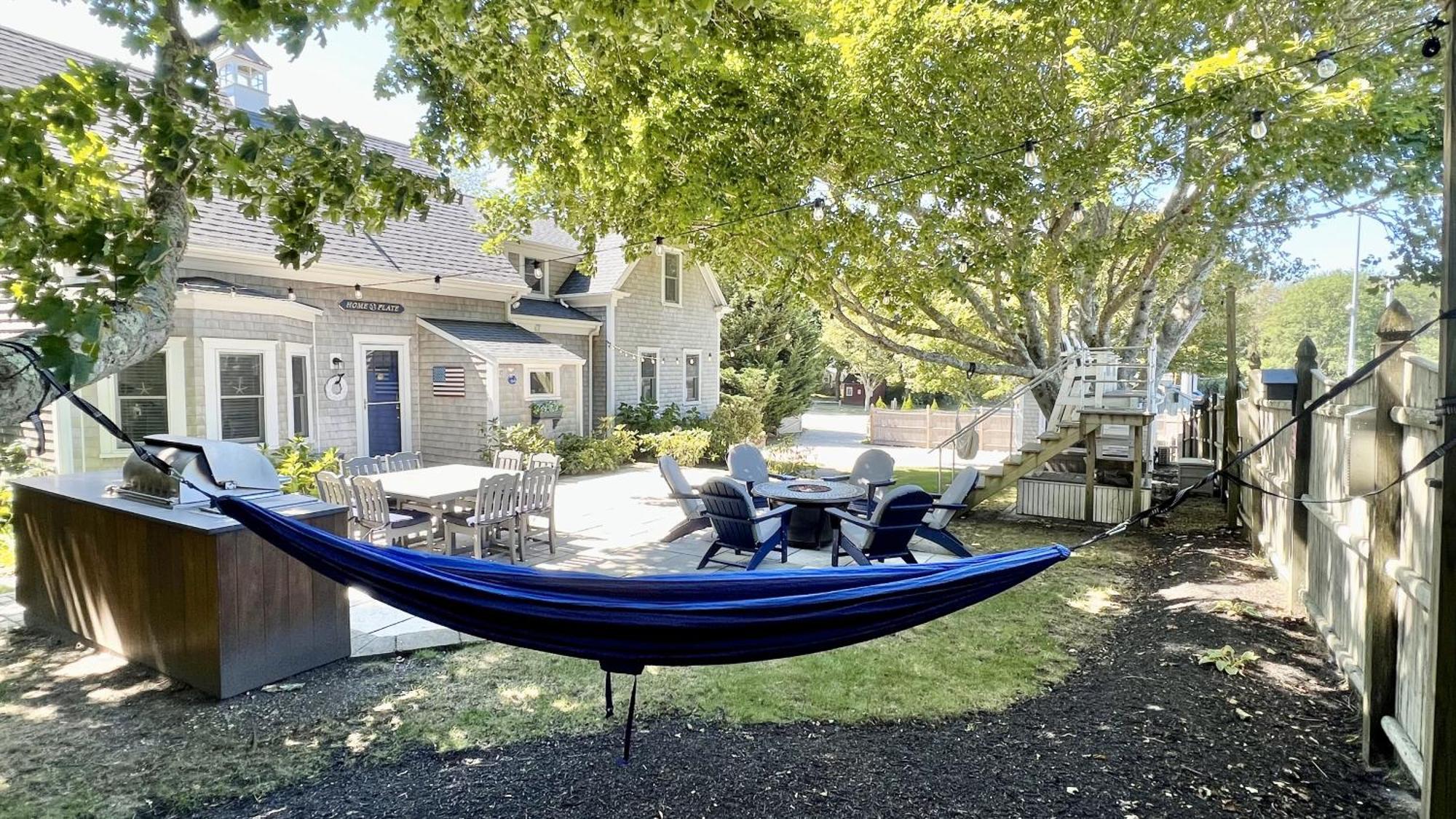 Holiday home Downtown Walk To Amenities: 4 Bedroom+ Chatham