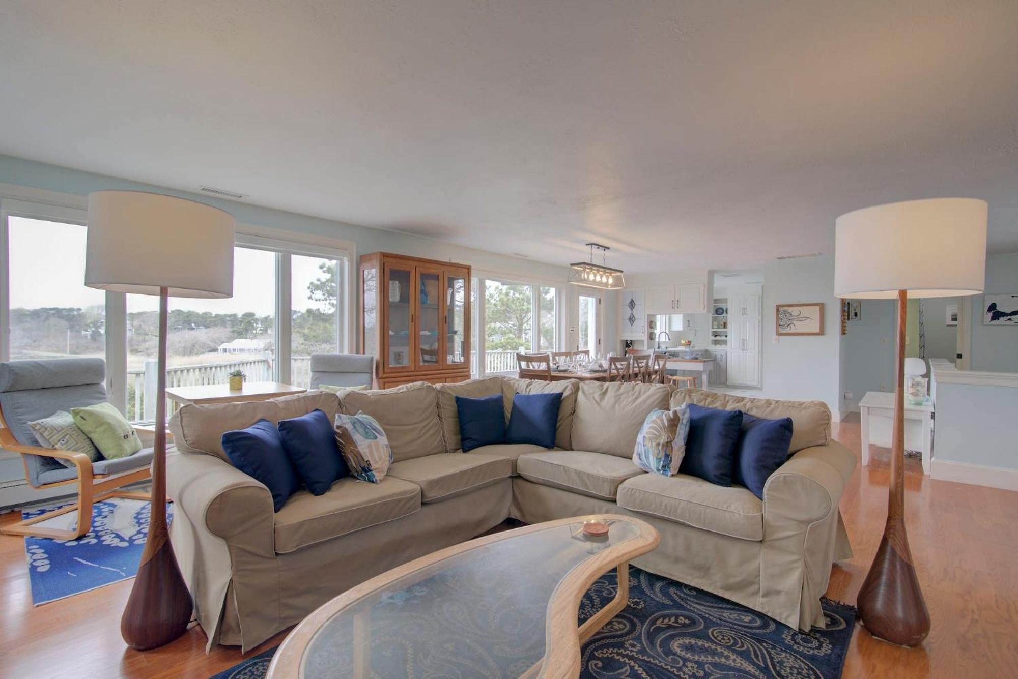 Stunning Marsh Views Near Pleasant Street Holiday home Chatham