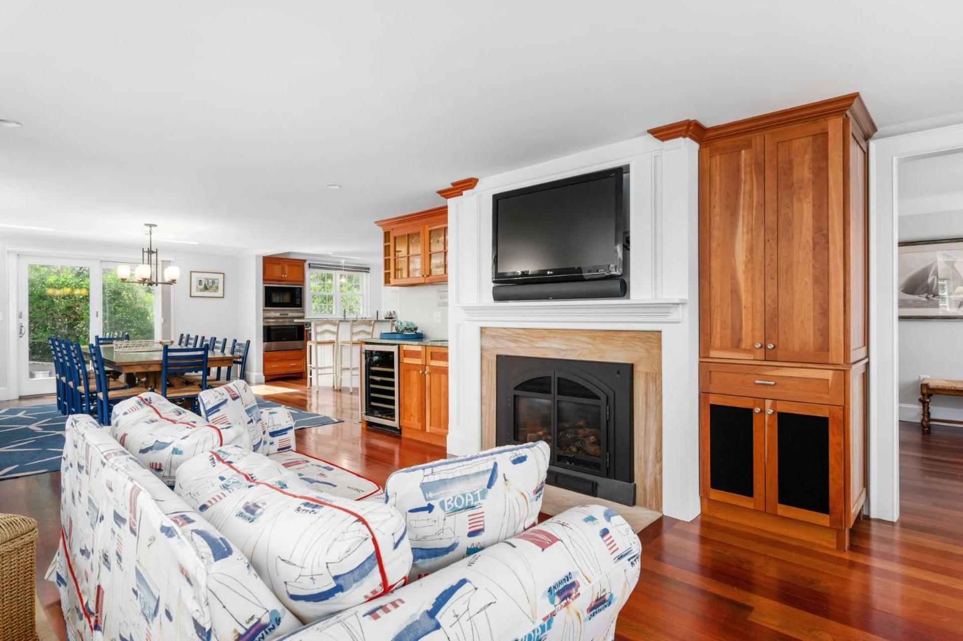 14 Hallet Lane Cape Cod - - Simeon