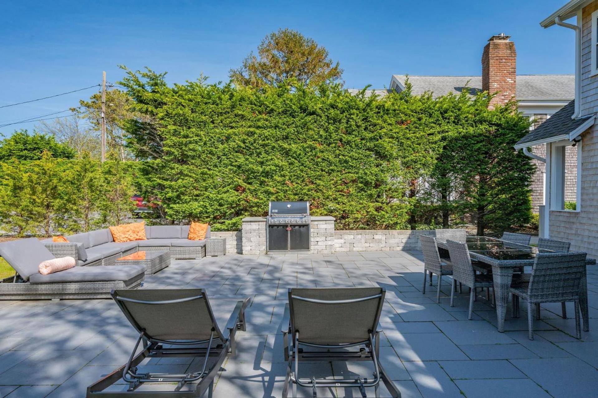388 Main Street Cape Cod - - The Priscilla House * Chatham