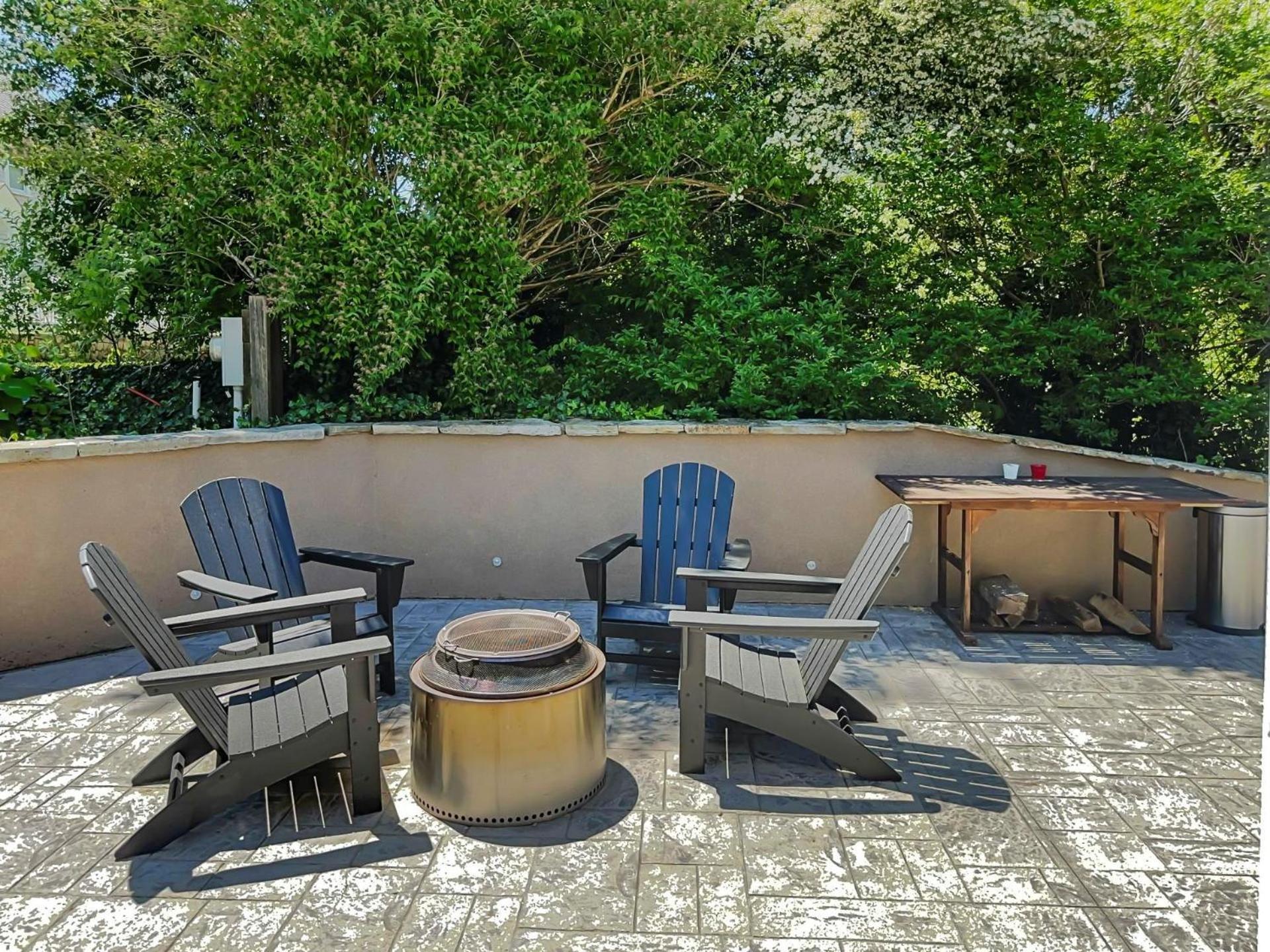14 Hallet Lane Cape Cod - - Simeon *
