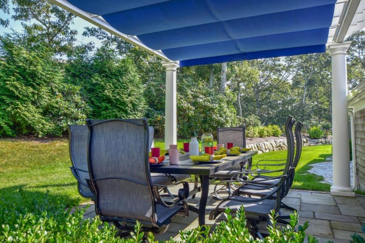 Holiday home Roof Deck, Walk To Forest Beach, Fire Pit! *