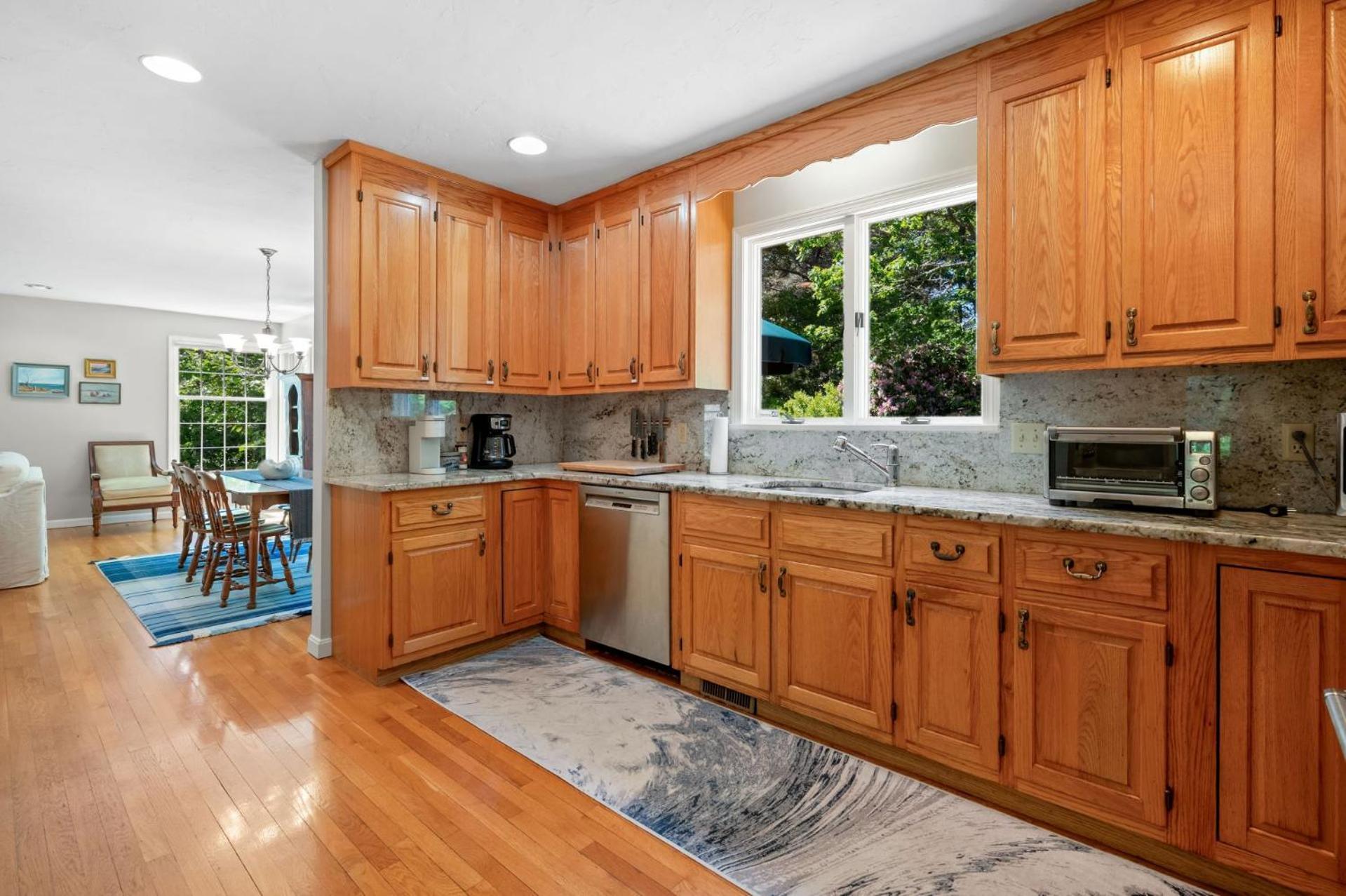 18 Bearberry Lane South - Rhododendron Holiday home