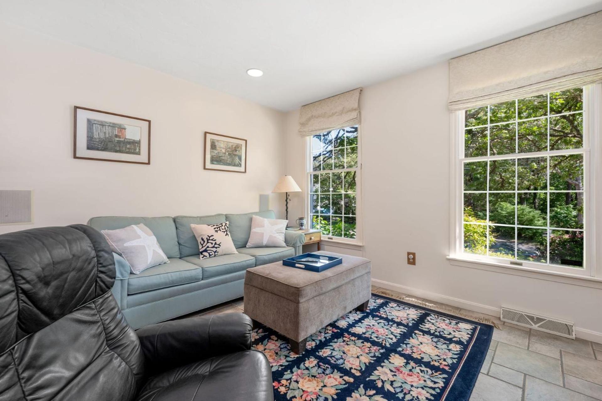 18 Bearberry Lane South - Rhododendron Holiday home Chatham