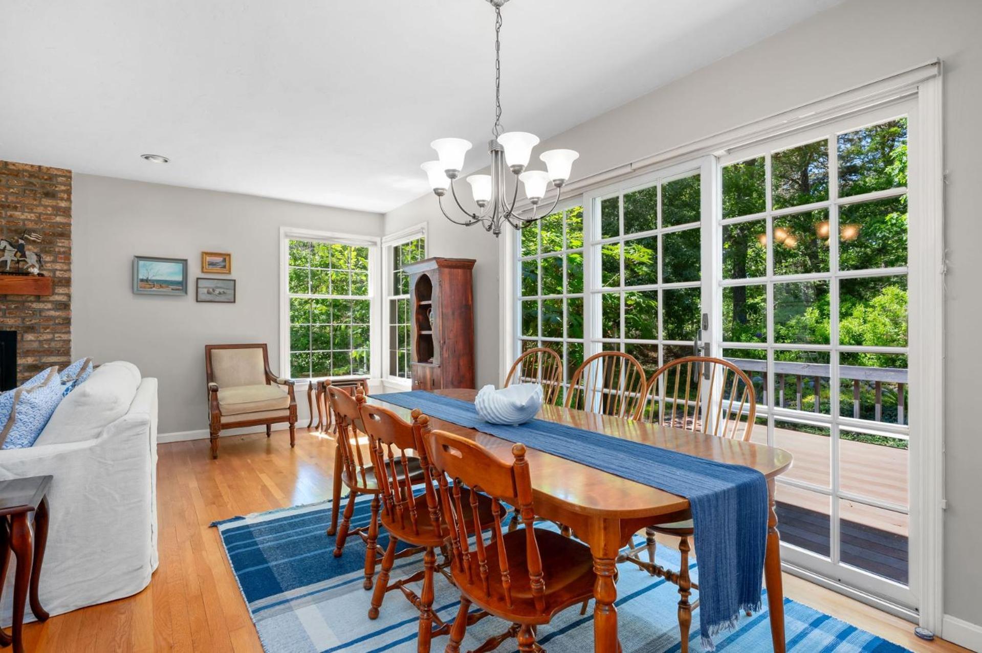 18 Bearberry Lane South - Rhododendron * Chatham