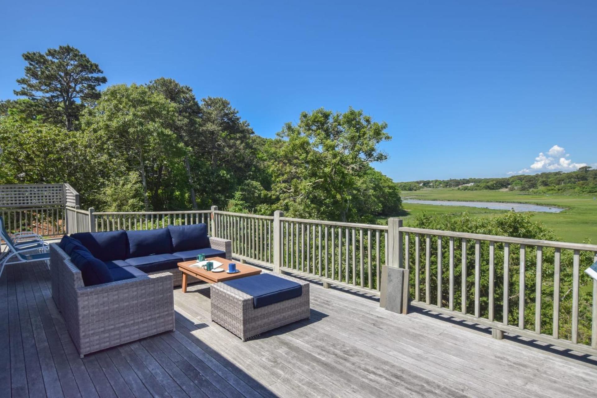 Holiday home Stunning Marsh Views Near Pleasant Street *