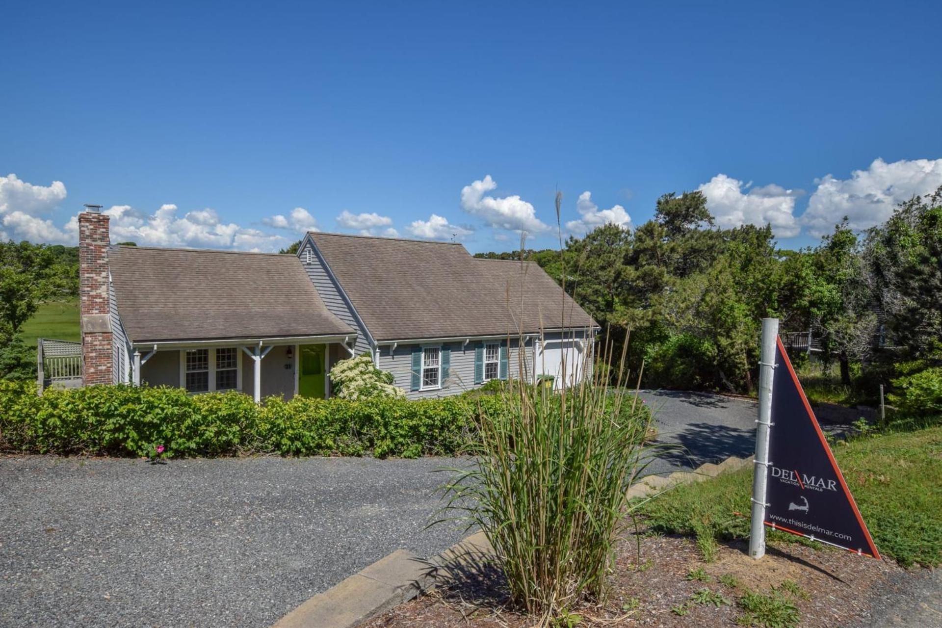 Stunning Marsh Views Near Pleasant Street Holiday home Chatham