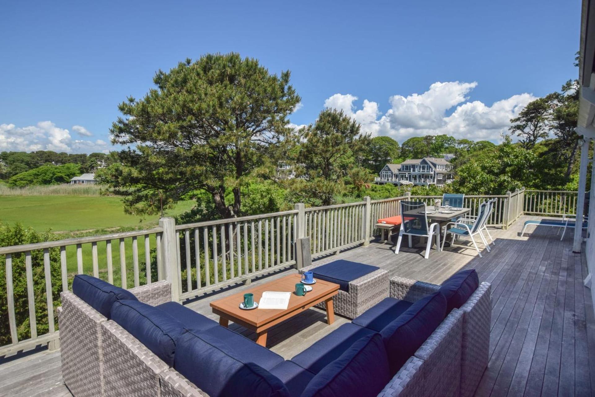 Holiday home Stunning Marsh Views Near Pleasant Street *
