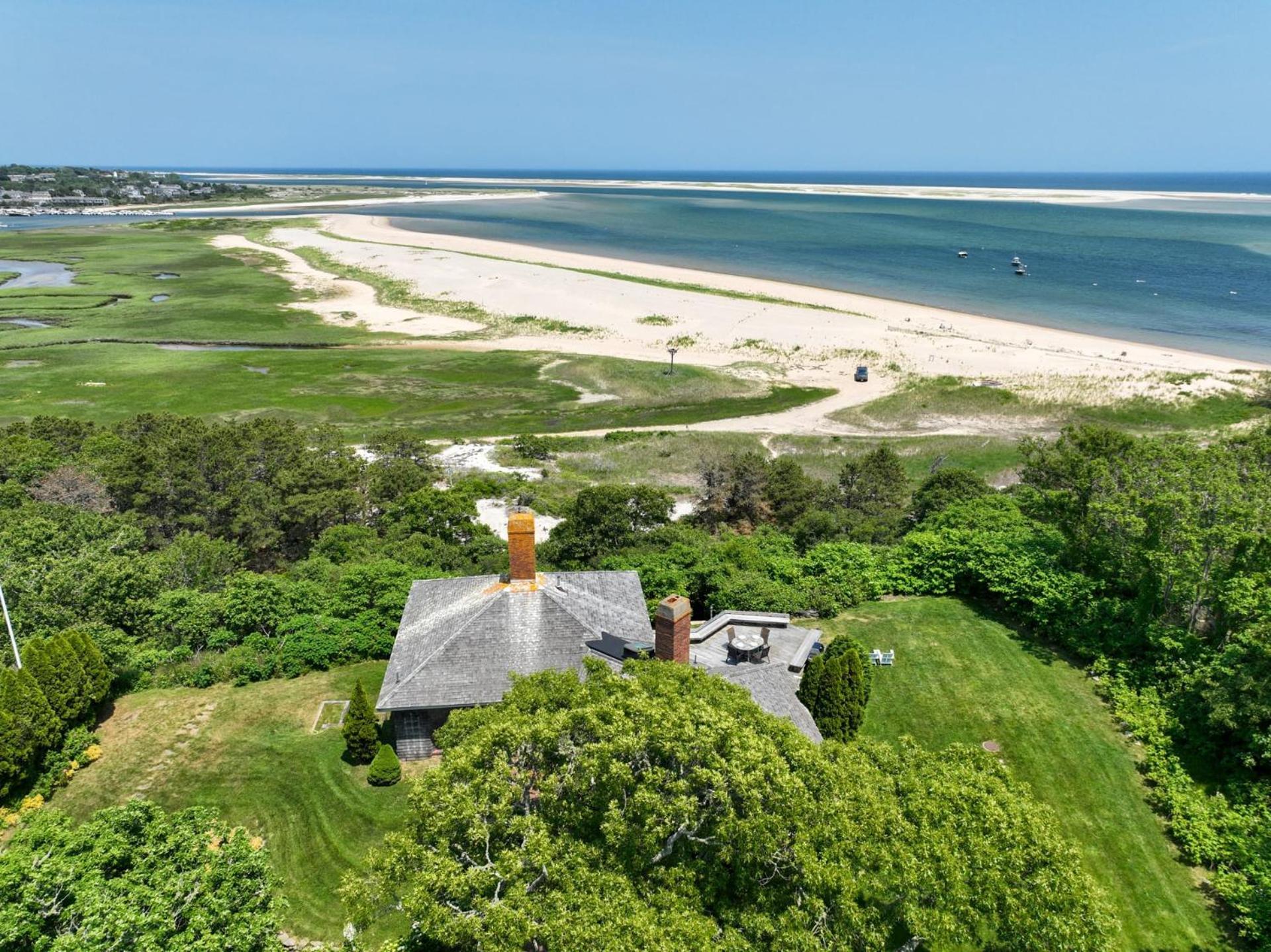 Holiday home Panoramic Water Views W Private