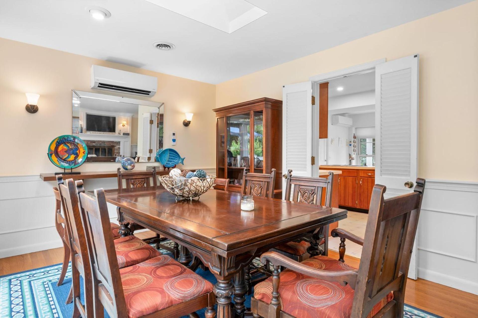 38 Monomoyic Way - Poppy's Place