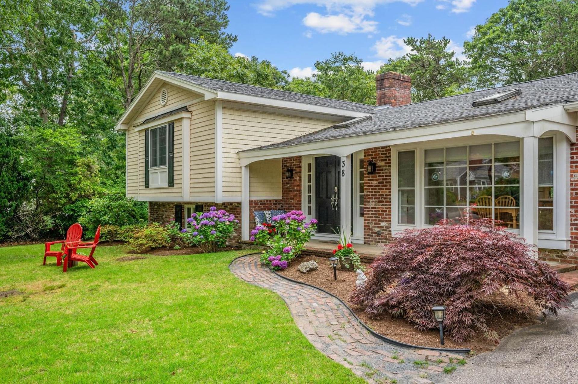 38 Monomoyic Way - Poppy's Place Holiday home Chatham