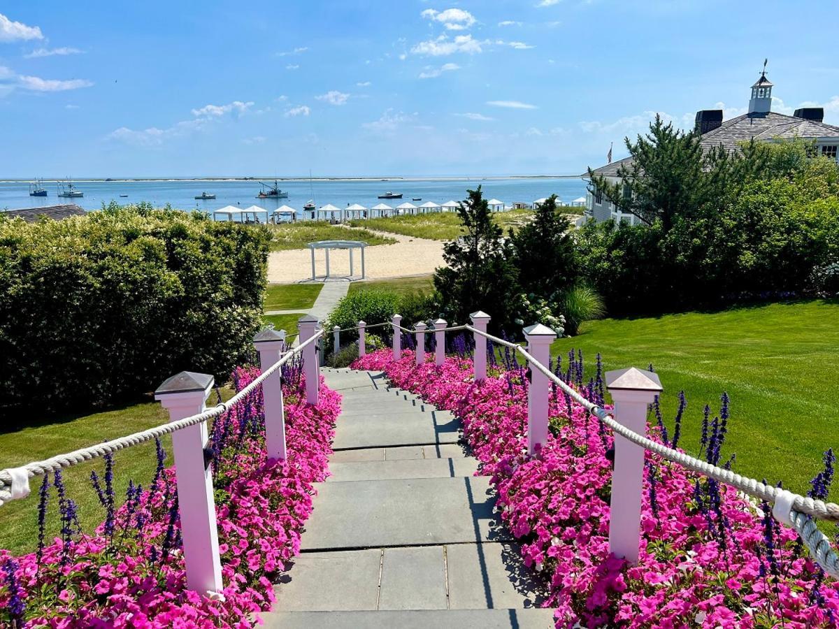 Resort Bars Chatham