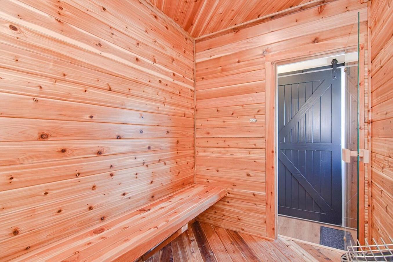Close2beach, Sauna, Pool, Petsok, Cantinabar Holiday home Chatham