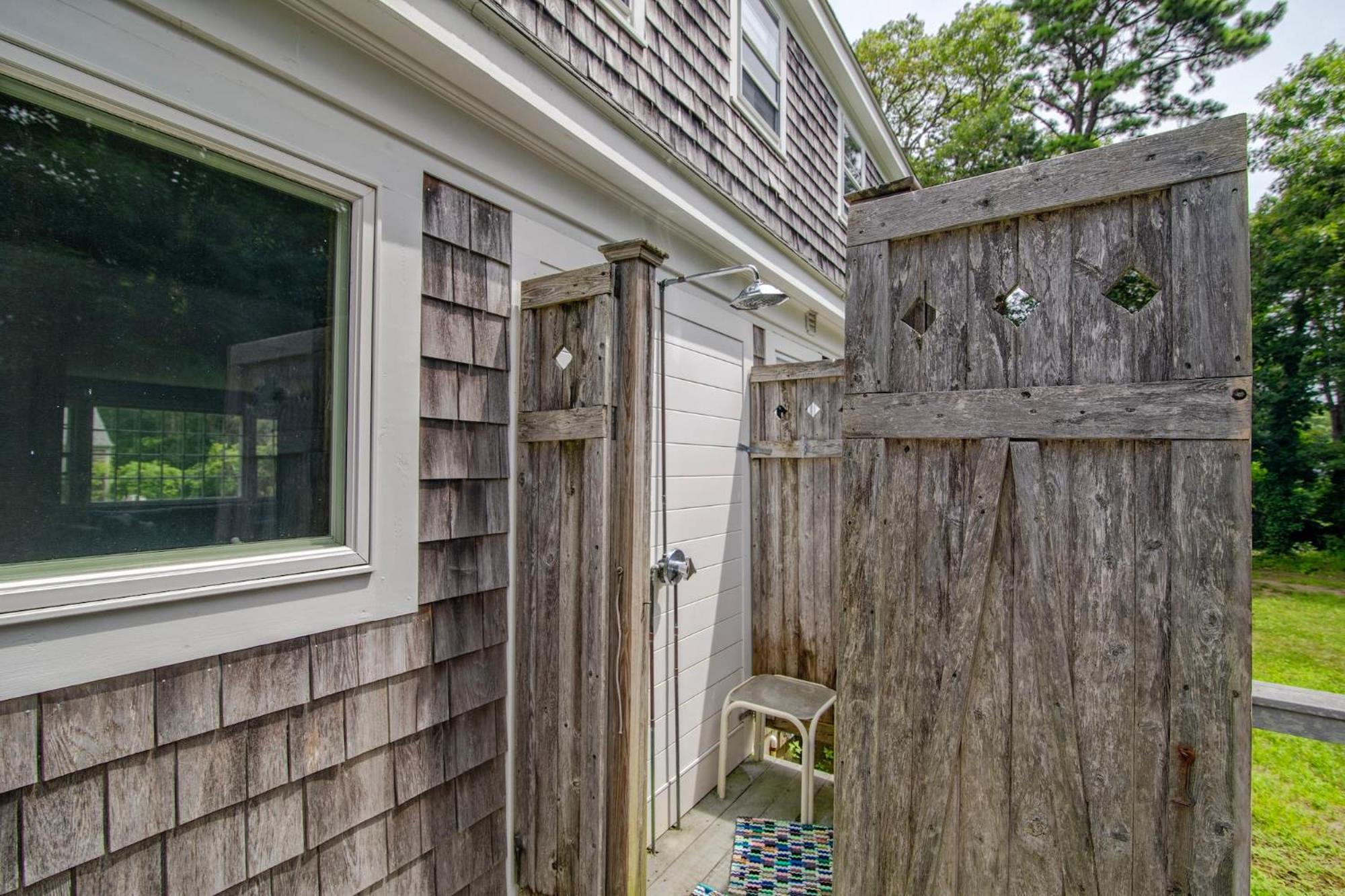 Game Walk To Nantucket Sound Holiday home Chatham