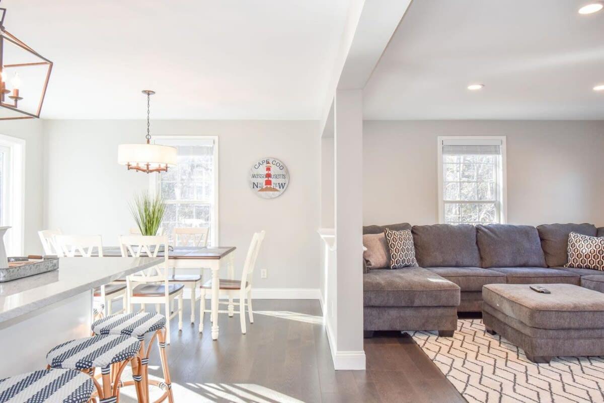 Newly Renovated Modern Pond Access * Chatham