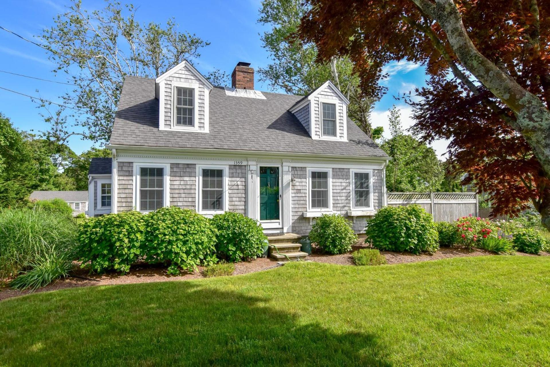 Pristine Multi-family W Barn Game Holiday home