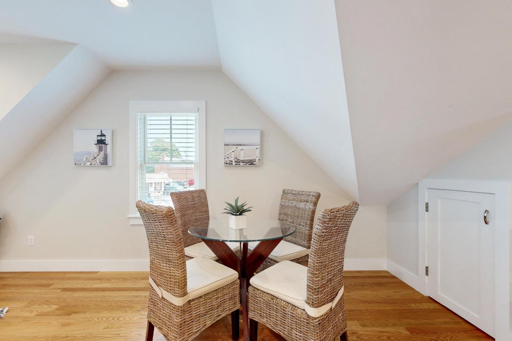 Apartment Oyster
