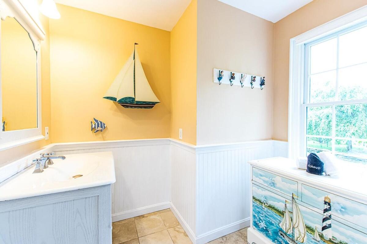 Holiday home Close To Bike Path 1 Mile To Beaches