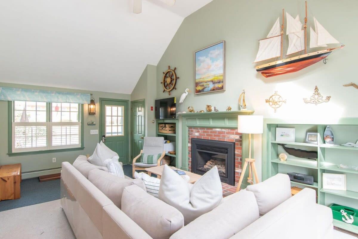 0 6 Miles To Great For Families *