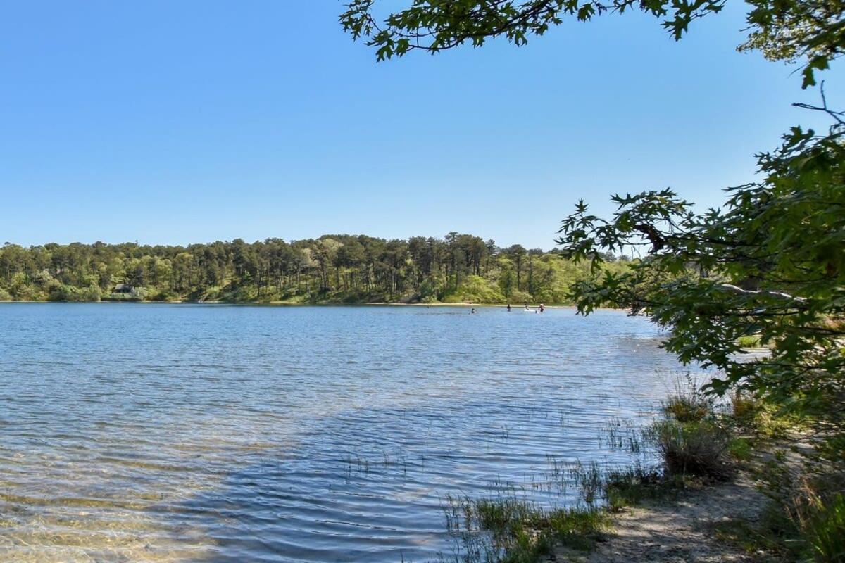 Waterfront On Pond W Private
