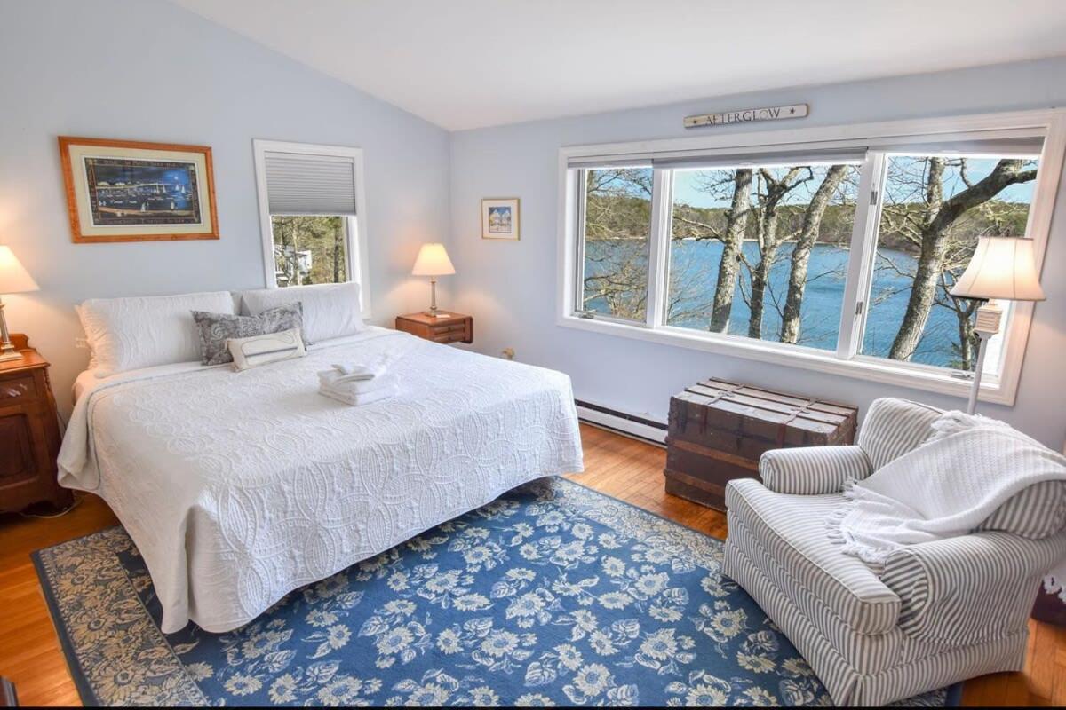 Holiday home Waterfront On Pond W Private *