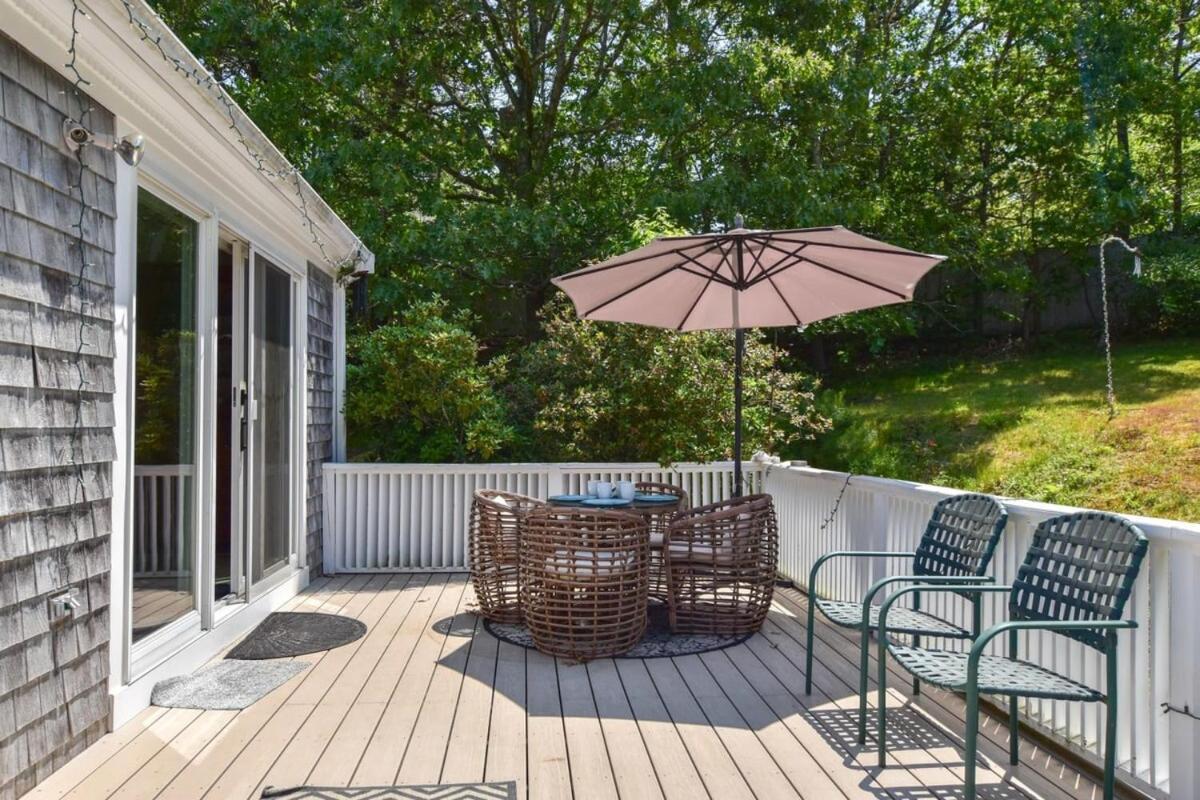 Large W Fire Pit And Dogs Welcome Holiday home