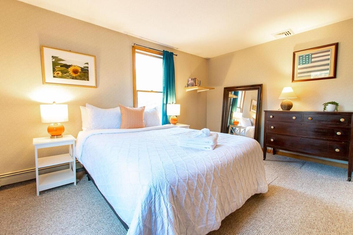 Holiday home Large W Fire Pit And Dogs Welcome Chatham