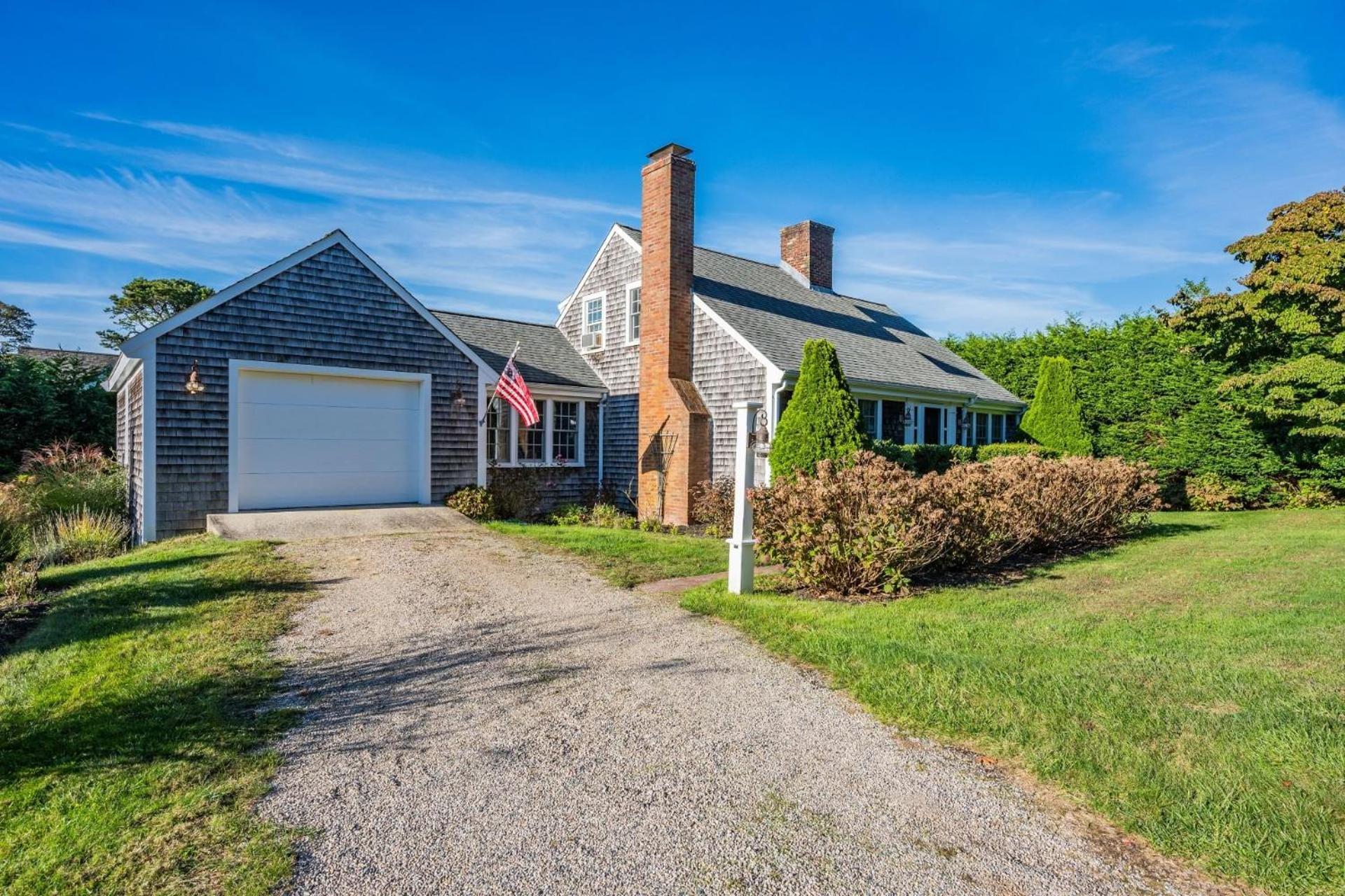 13 Monomoy Circle Cape Cod - - Breakaway