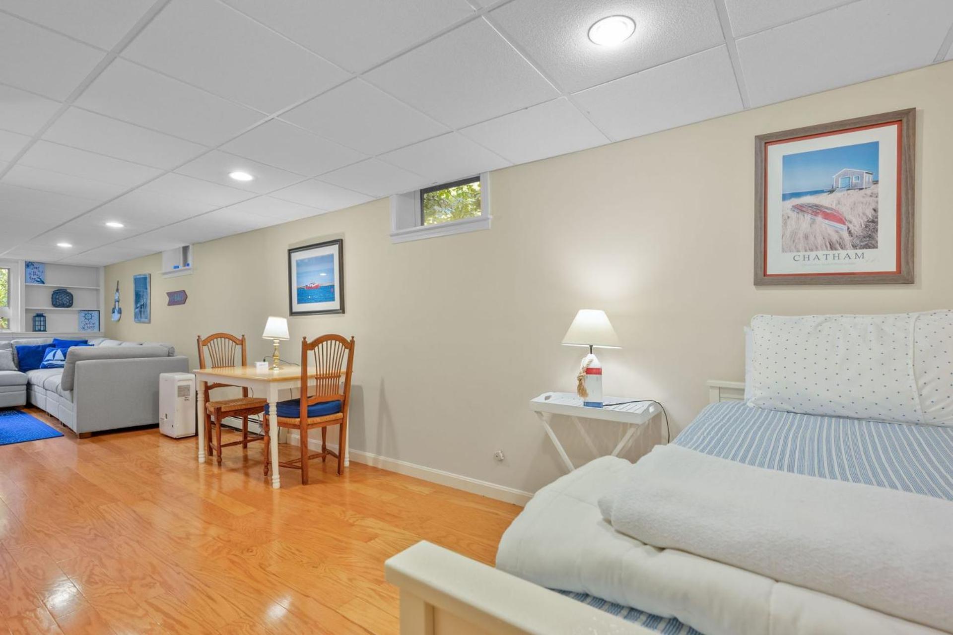 13 Monomoy Circle Cape Cod - - Breakaway Holiday home *