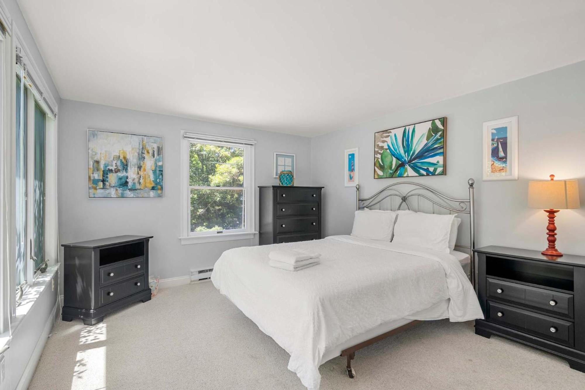 Beautifully Renovated W Access To
