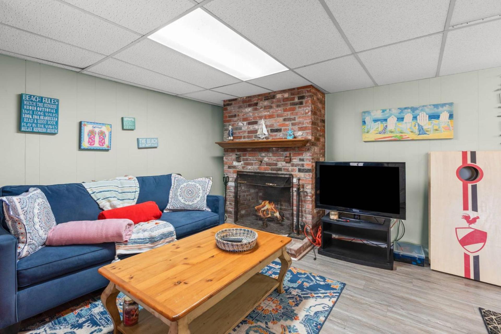 211 Stepping Stones Rd,