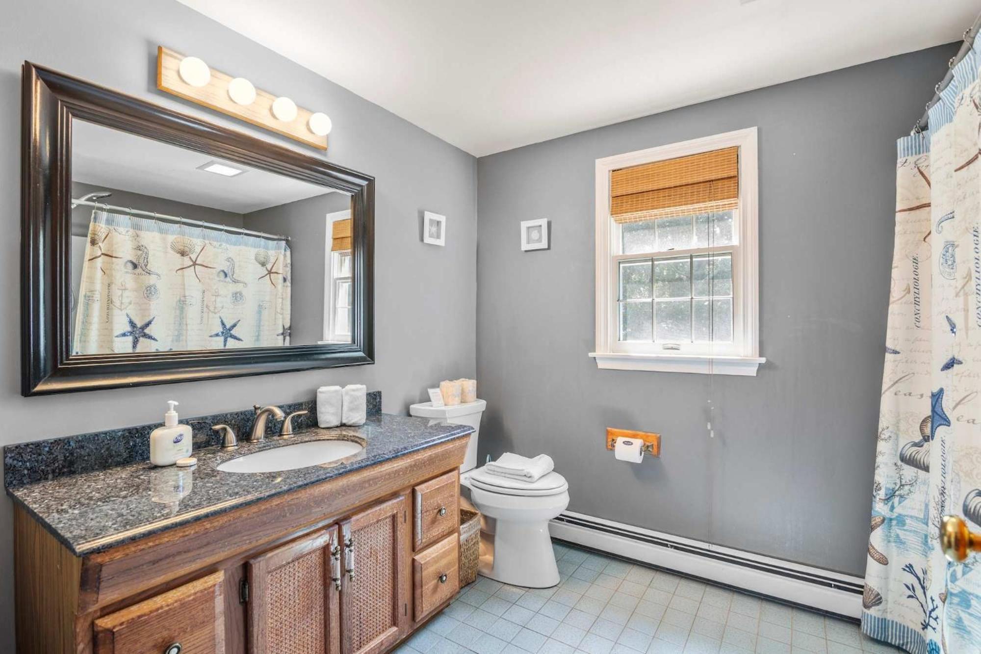 Charming Updated In * Chatham