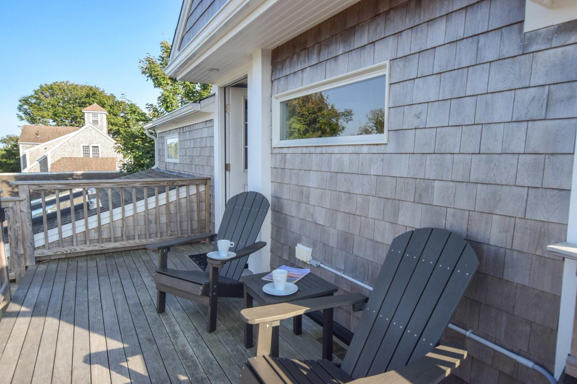 Full Renovation Amazing Spot With Views Holiday home Chatham