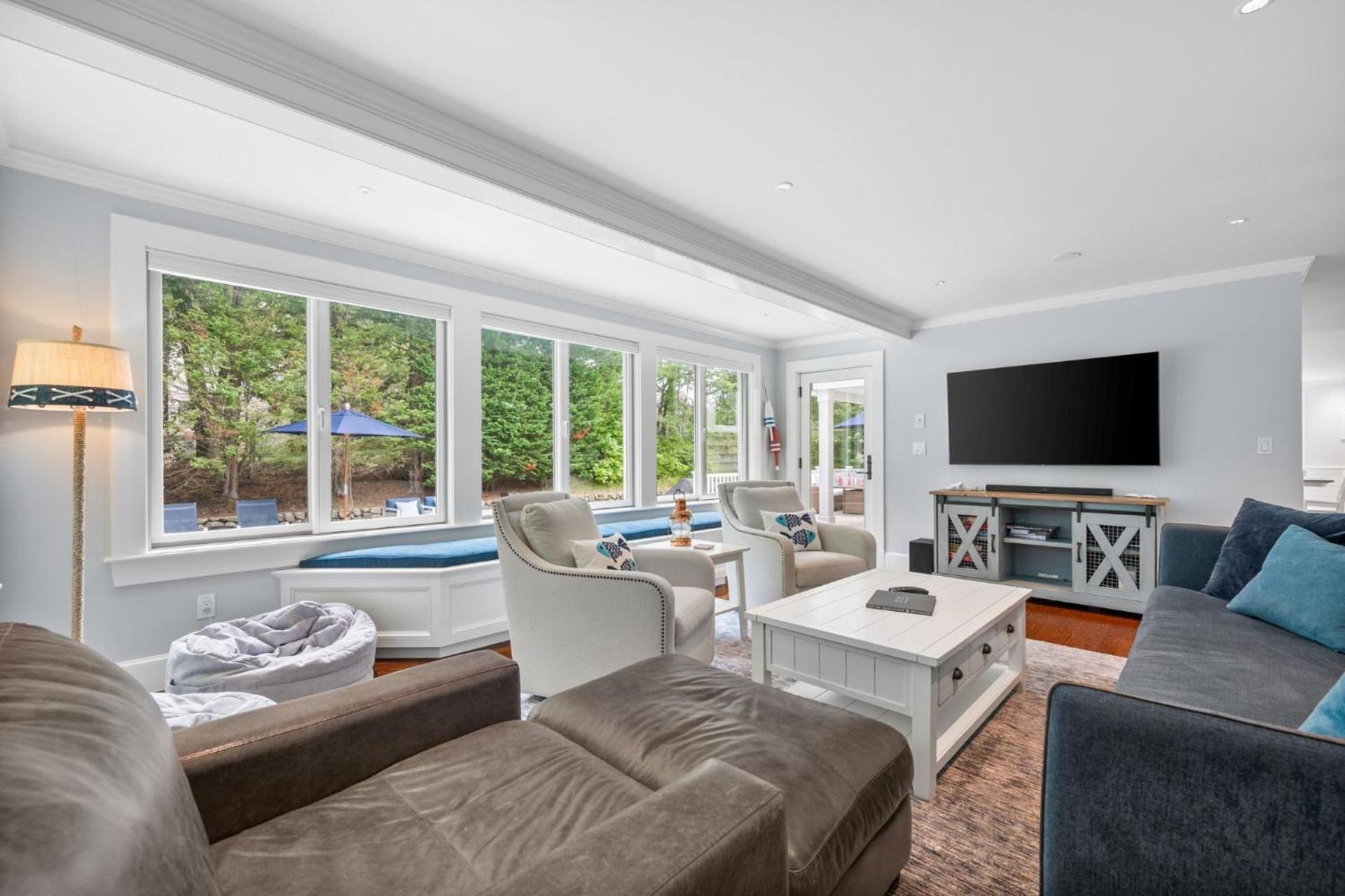 Holiday home 93 Bucks Creek Road Cape Cod - - Coastal Charm *
