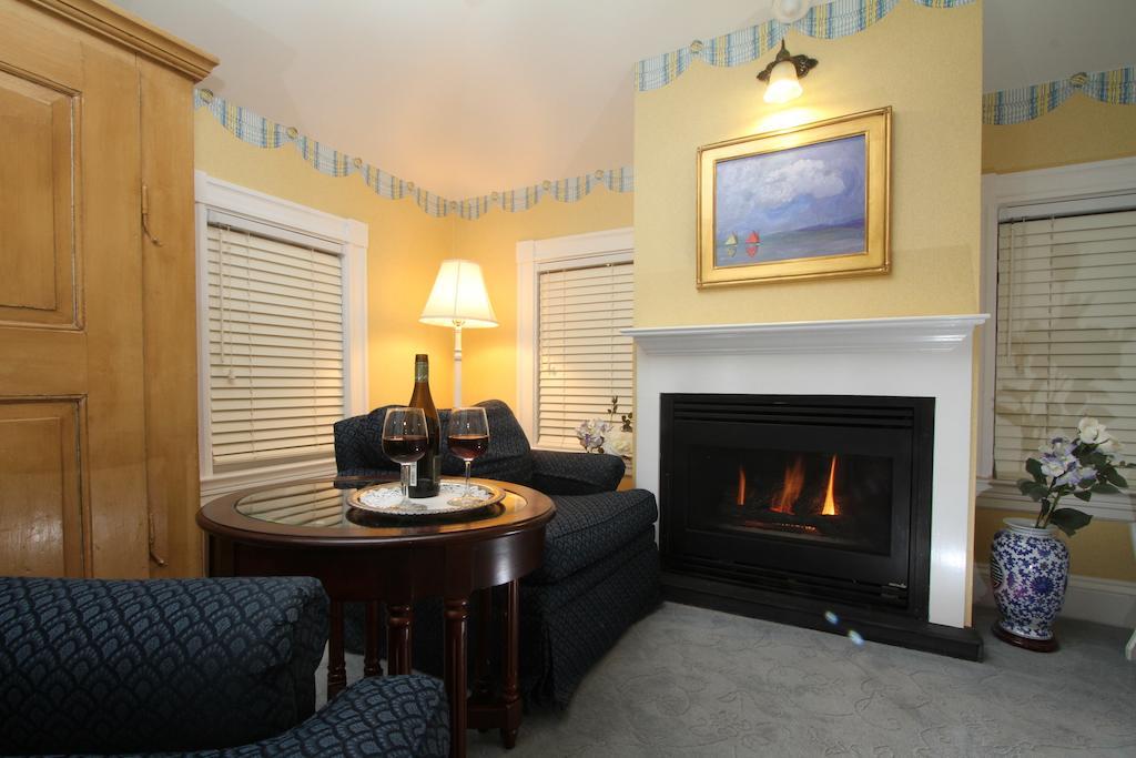 Captain's House 4*