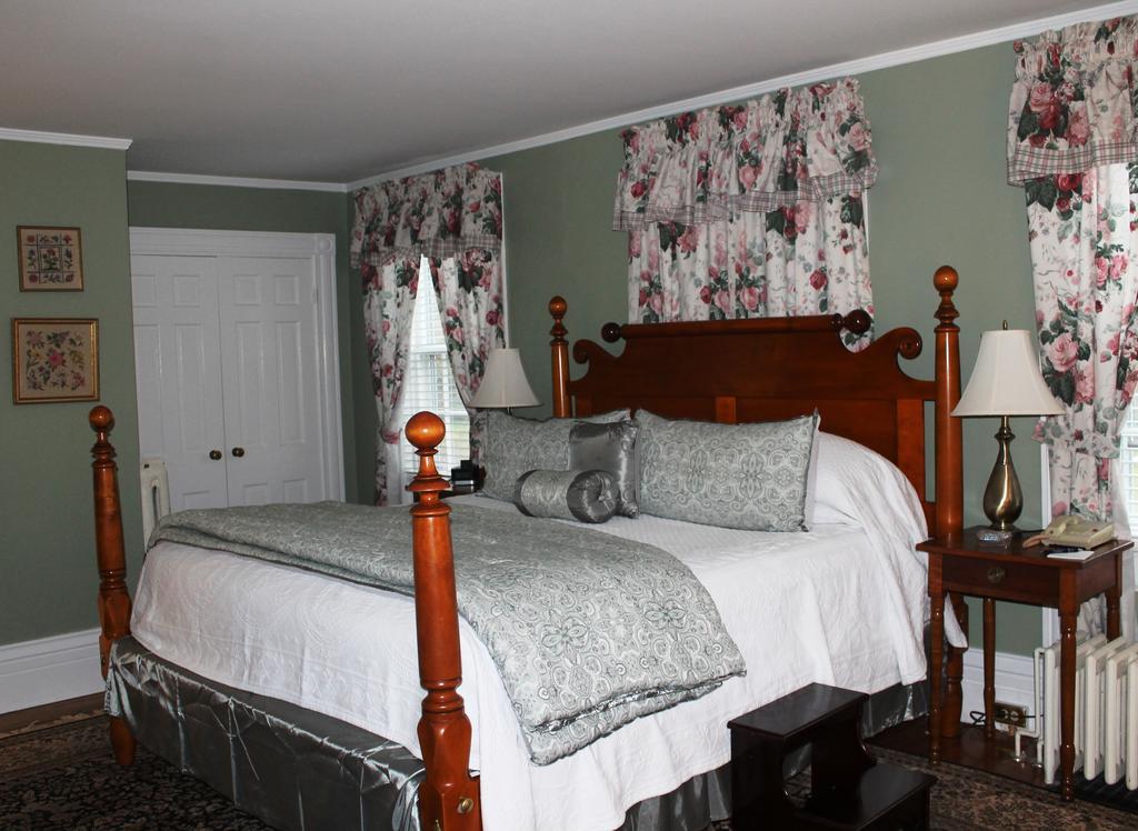 Inn Captain's House 4*