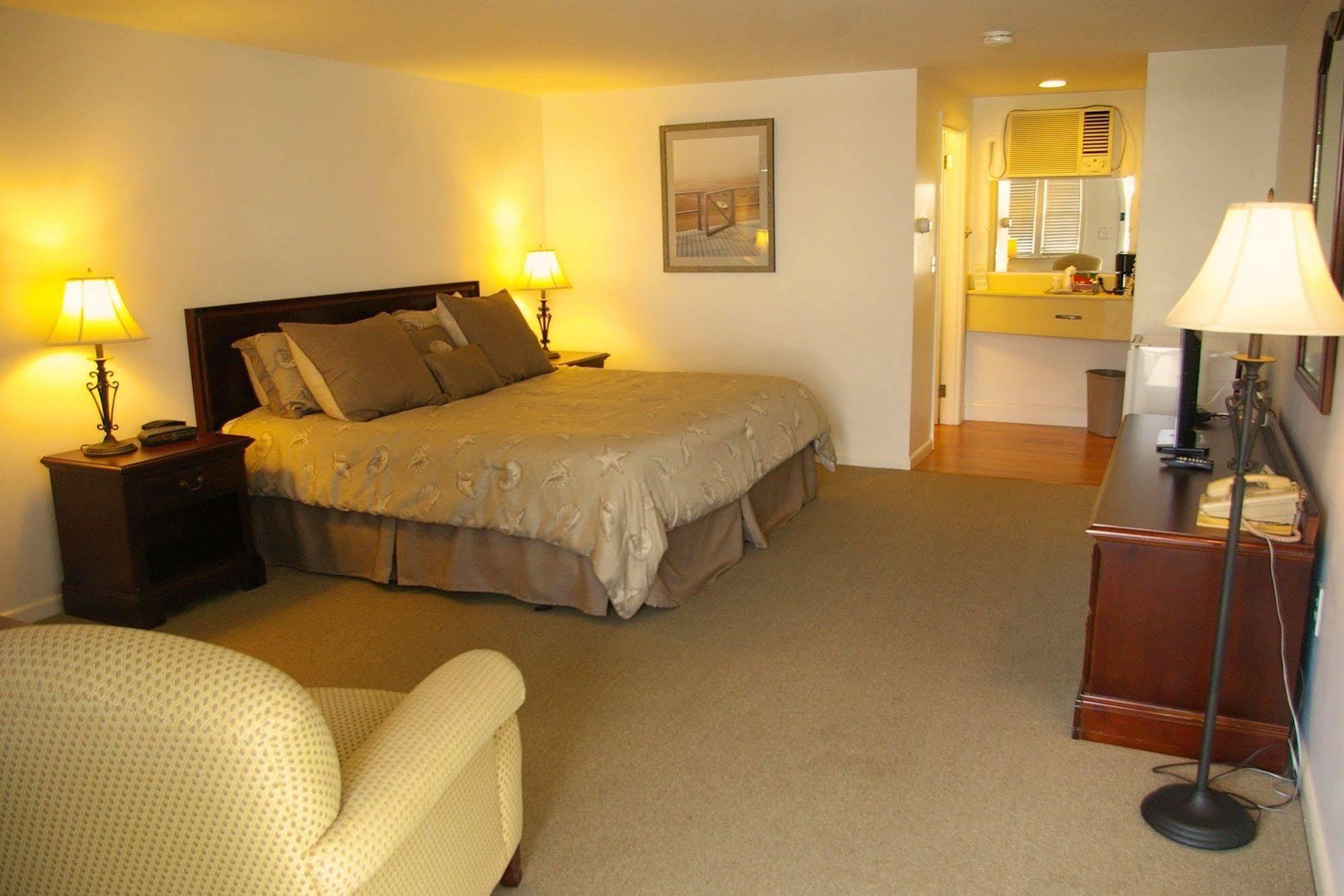 Highlander Village 3* Chatham