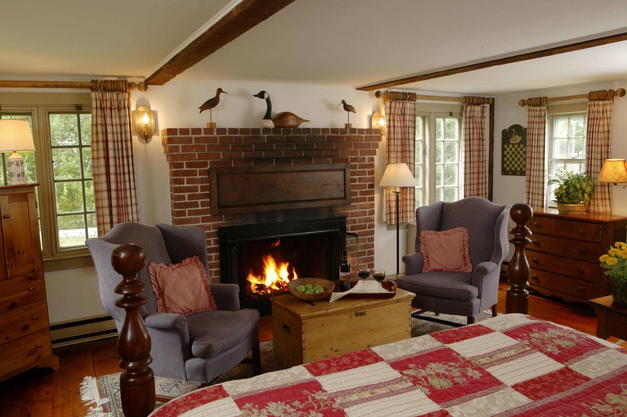 Captain's House Inn