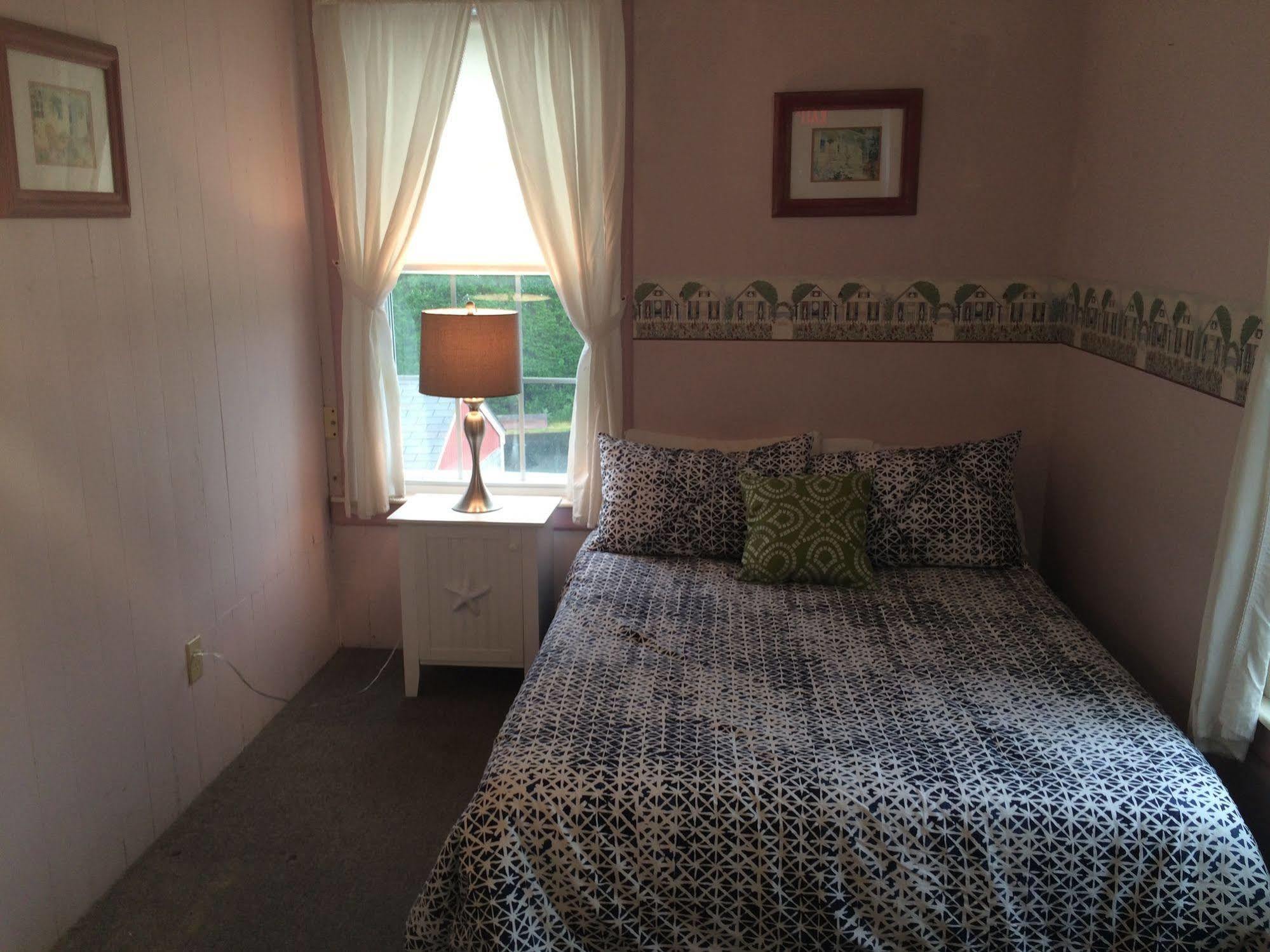 Surfside Inn Chatham