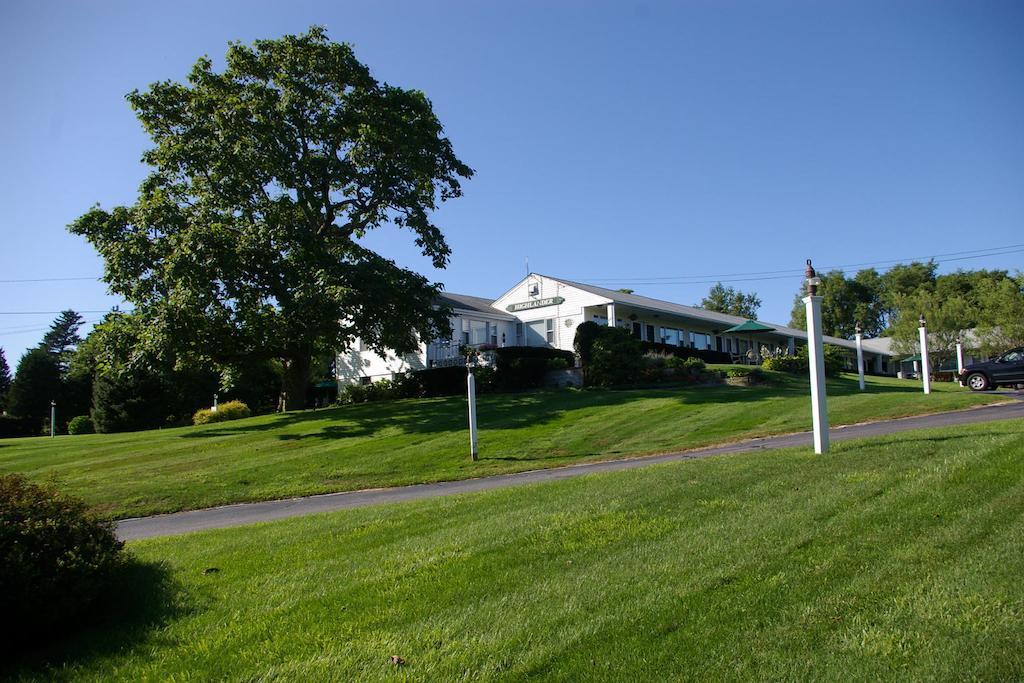 Motel Highlander Village