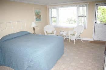 Highlander Village Motel 3*