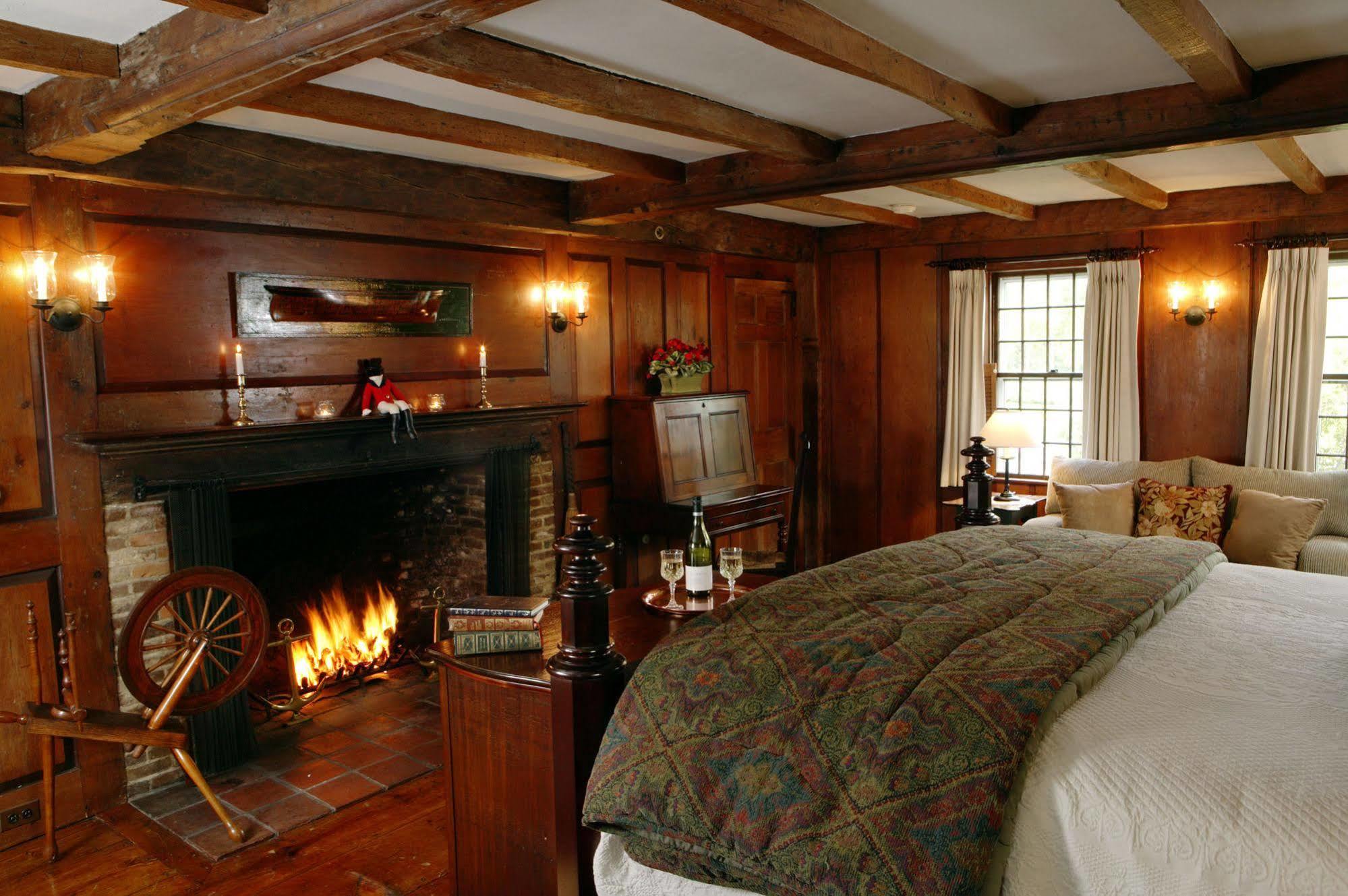 Inn Captain's House
