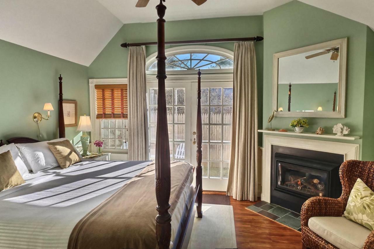 The Carriage House 4* Chatham