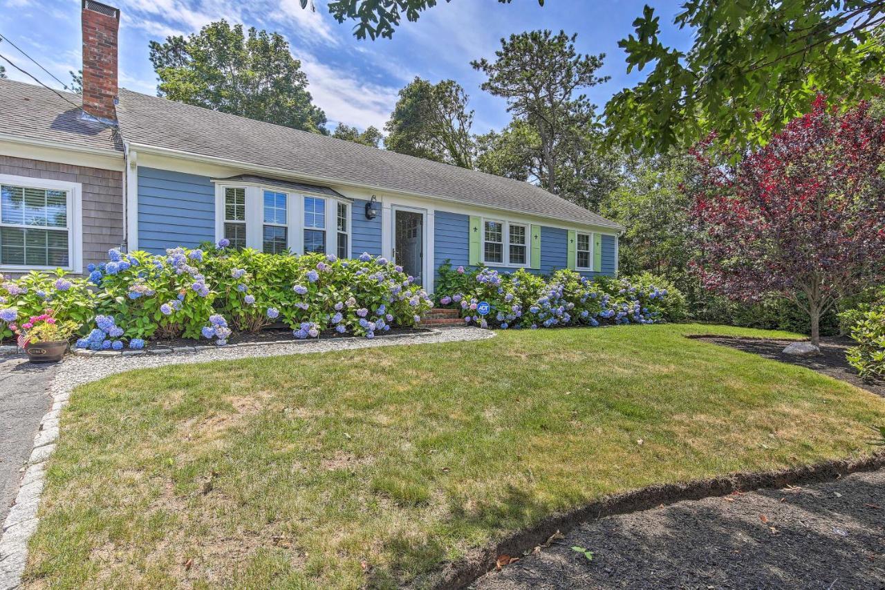 Holiday home Cape Cod House With Deck And Grill 2 Mi To Beach! Chatham