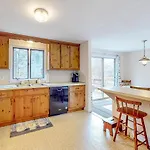 Corner Cottage