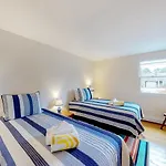 Corner Cottage