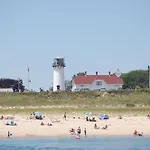 Old Harbor Inn