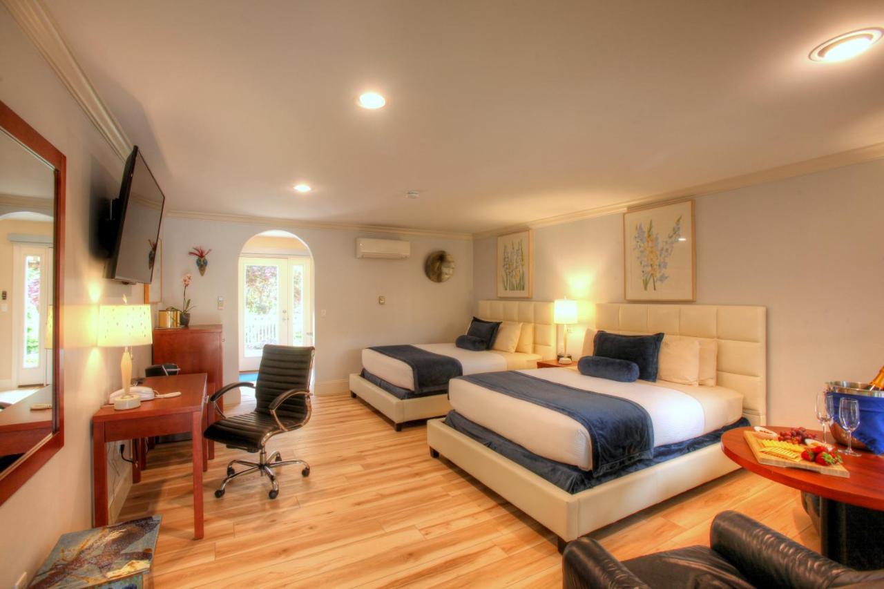 Pleasant Bay Village Hotel 4*