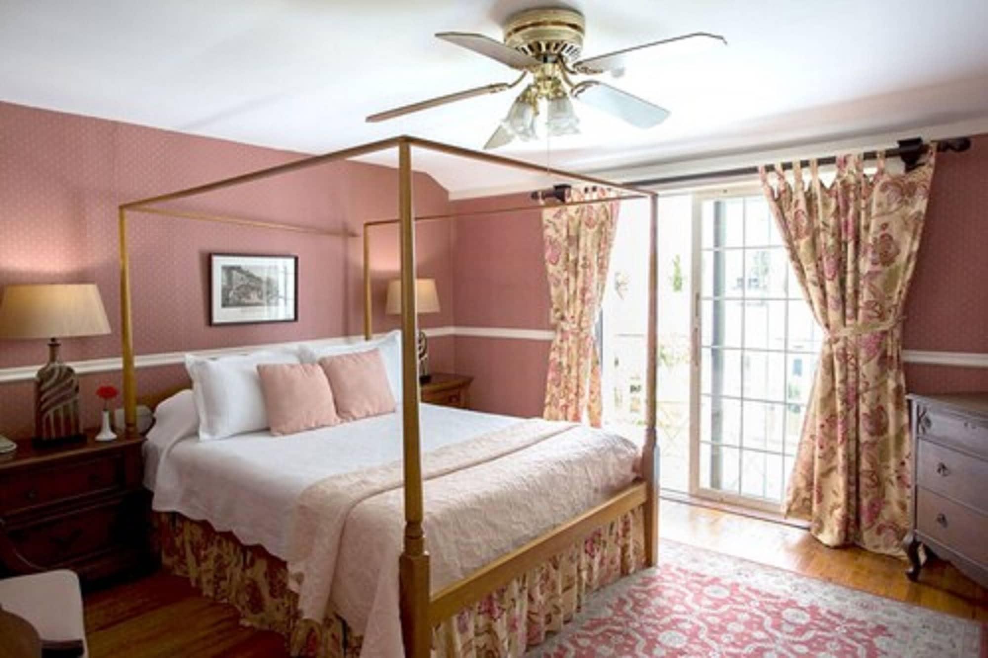 Queen Anne 4* Chatham